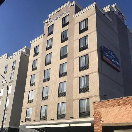 Howard Johnson By Wyndham Jamaica Ny Near Airtrain Jfk نيو يورك المظهر الخارجي الصورة